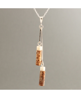 Collier chaîne Papyrus  en ivoire végétal et pomme de pin fabriqué en France en Gironde 