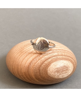 Bague Pikto Duo en argent et poinçon pomme de pin - artisanat d'art à Lège Cap Ferret