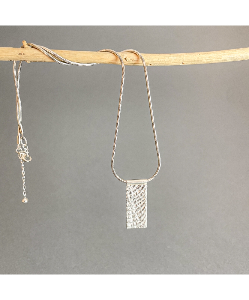 Pendentif Pharos, fonte à l'os de seiche