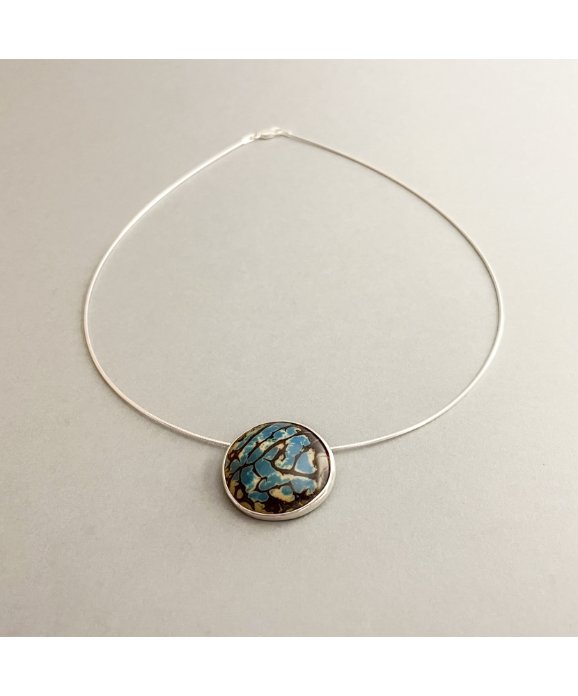 Collier AZUR en ivoire végétal teinté, bleu océan, et argent massif