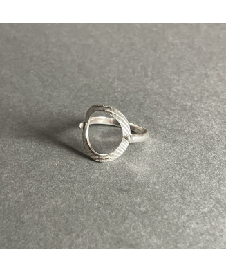Bague ELLIPSE collection SEPPIA, en argent recyclé et fondu à l'os de seiche