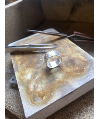 Stage fabrication bague tournante anti-stress  de méditation en argent massif Lège-Cap-Ferret Kokobelli