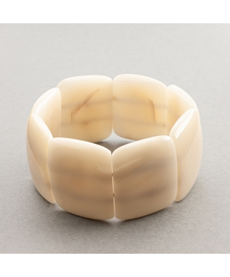 Bracelet Mosca blanc composée de pièces unies ou marbrées en ivoire végétal. Fabriqué sur le Bassin d'Arcachon.