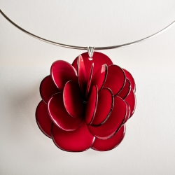 Collier Rose pendentif (couleurs)